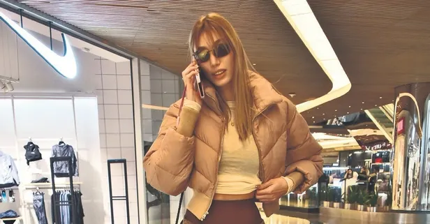 Şevval Şahin AVM’de objektiflere yakalandı: “Gururluyum”