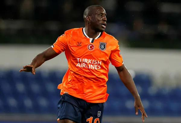 demba-ba-isvicrenin-lugano-takimina-transfer-oldu-1624039705890.jpg Demba Ba, İsviçre'nin Lugano takımına transfer oldu-1