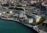 Mimar Sinan'ın 1580 yılında yaptığı Şemsi Paşa Camii duvarında çatlaklar oluştu!