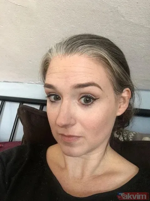 Fotoğraftaki Kişi 50 Yaşında Ama 20 Yaşında Gibi Görünüyor.