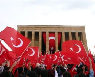 19 Mayıs Atatürkü Anma, Gençlik ve Spor Bayramı törenlerle kutlanıyor