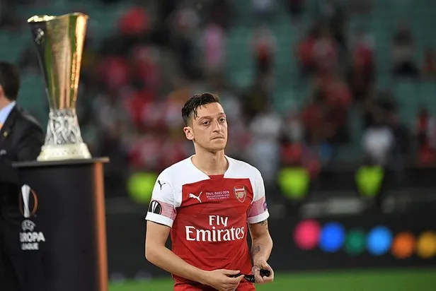 Annesine sözü var Fenerbahçe'ye gidecek! Mesut Özil adım adım Kadıköy'e...-3