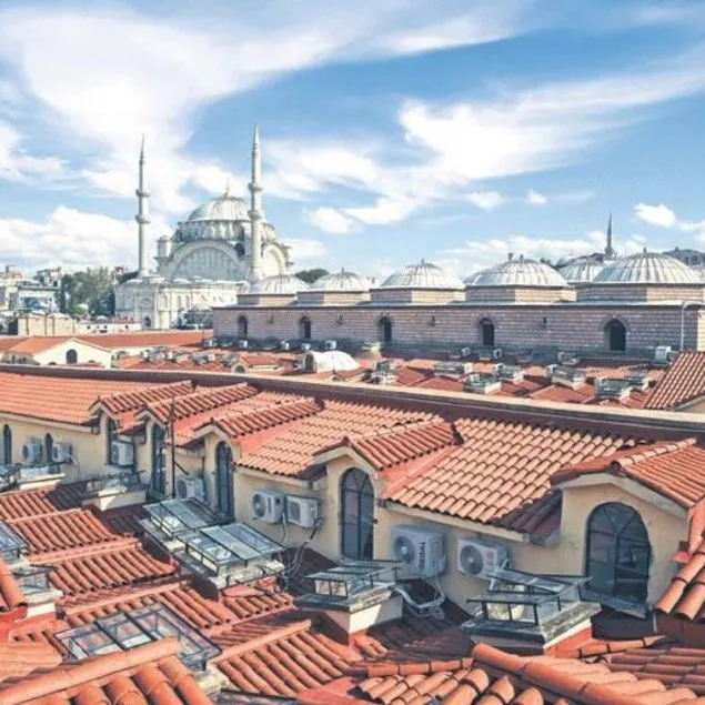 Turistler har’çatı!