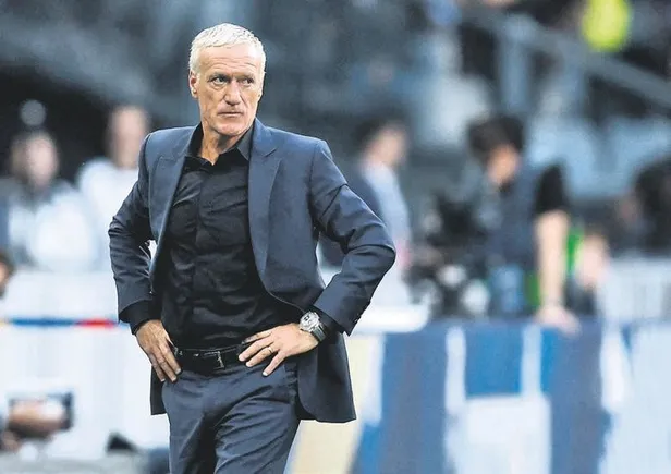 gozu-sacha-boeyde-genc-yildizin-kamerunu-geri-cevirme-sebebini-takvim-acikliyor-1663193244366.jpeg Gözü Sacha Boey’de! Genç yıldızın Kamerun’u geri çevirme sebebini Takvim açıklıyor-8