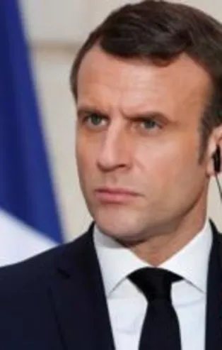 Macron yine haddini aştı