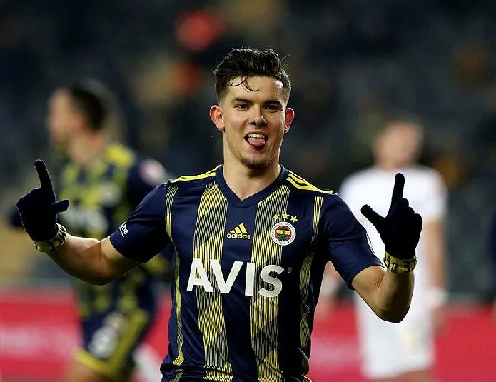 Fenerbahçe’de transfer sürprizi!