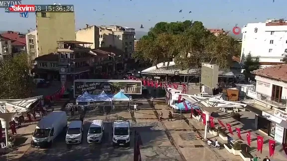 4.9'luk Sındırgı depremi kamerada! - Video