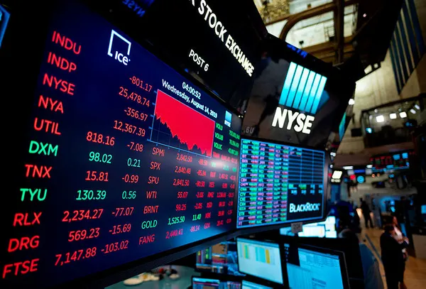 abd-ekonomisinde-koronavirus-depremi-issizlik-artiyor-1596789322236.jpg ABD ekonomisinde koronavirüs depremi! İşsizlik artıyor-2