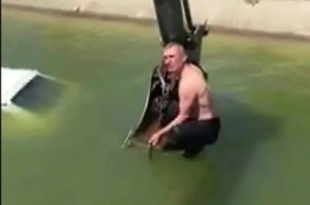 Aracıyla sulama kanalına uçtu! Yardıma muhtar koştu