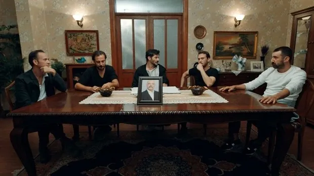 Çukur'un finalini duyan 'olmaz olsun böyle final' diyor hayal kırıklığı! İfşa oldu Yamaç ters köşe yapıyor bildiklerinizi unutun-9