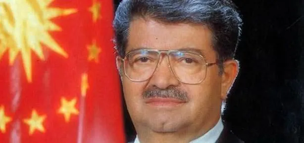 Özal’ın saçı Adli Tıp’ta