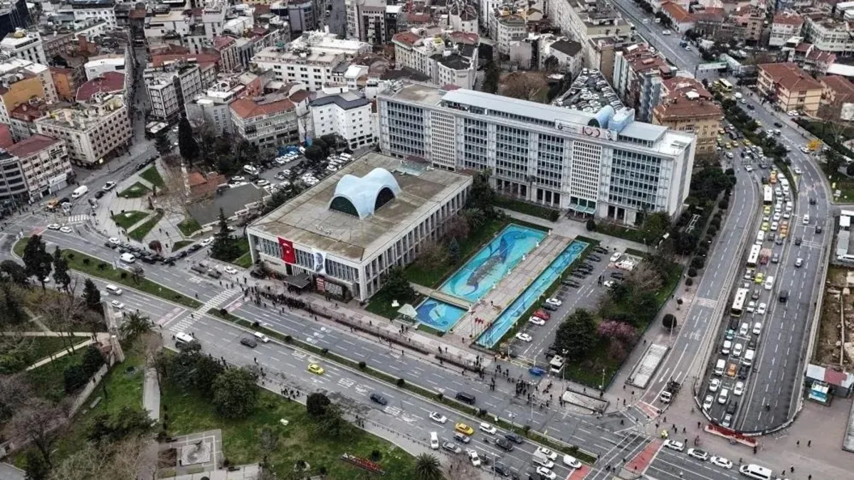 CHP'li İBB'ye yolsuzluk soruşturmasında Murat Gülibrahimoğlu'nun mal varlığına el konuldu