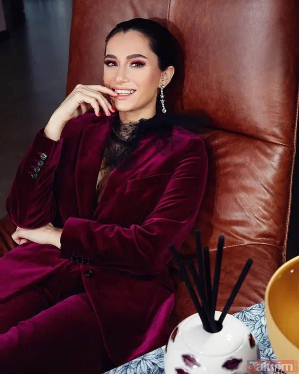 Hande Doğandemir pembe mayosuyla amuda kalktı! Sosyal medyayı kasıp kavurdu o iddialara meydan okudu - 14