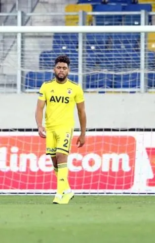 Spor yazarları Gençlerbirliği-Fenerbahçe maçını değerlendirdi: Galatasaray'da kart görmemeye alışmış!