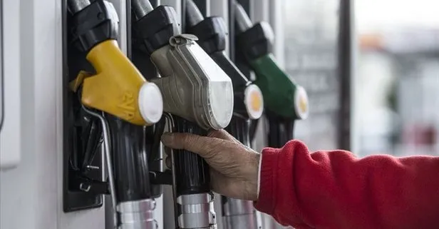 Benzinin litre fiyatına 20 kuruşluk zam | 4 Nisan 2020 benzinin litre fiyatı ne kadar?
