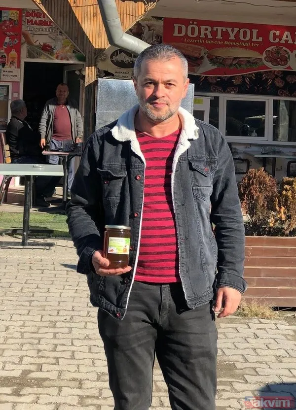 ''Öncelikle Kestane Balının Diyarı Zonguldak'tan Selamlar'' Karısının İsyanını Umursamayan Kocanın Gayet Rahat Bir Şekilde Söze, "Öncelikle Kestane Balının...