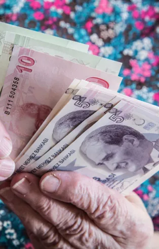 Milyonlarca emekliyi ilgilendiriyor! Bankalardan emeklilere özel promosyon! İşte ayrıntılar…