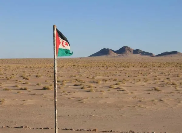 son-dakika-abd-baskani-donald-trump-bati-sahrada-fasin-hakimiyetini-taniyan-bildirgeyi-imzaladi-1607621014397.jpg Son dakika: ABD Başkanı Donald Trump, Batı Sahra'da Fas'ın hakimiyetini tanıyan bildirgeyi imzaladı-4