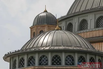 Taksim Camii İstanbul’un sembolleri arasında yerini aldı! İşte en güzel kareler