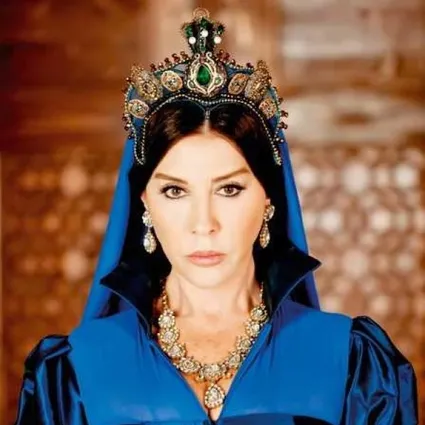 Nebahat Çehre’den şaşırtan set itirafı! Hep kendim yaptım