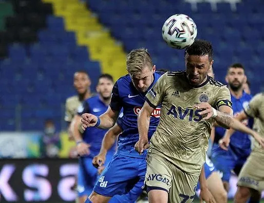 Gökhan Gönül sağa imzasını attı