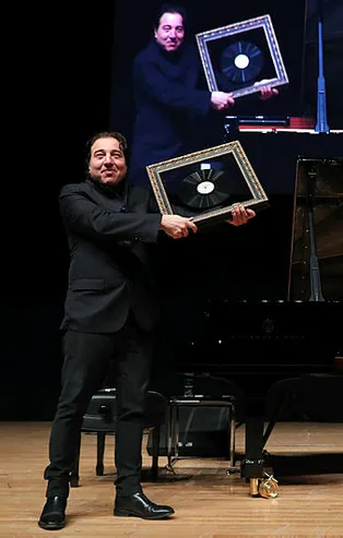 Başkan Erdoğan'dan Fazıl Say'a anlamlı hediye