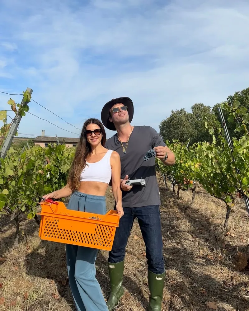 kivanc-tatlitugun-oglu-kurt-efenin-enerji-dolu-anlari-basak-dizerden-jimnastik-paylasimi-1771395292700.jpg Kıvanç Tatlıtuğ’un oğlu Kurt Efe’nin enerji dolu anları: Başak Dizer’den jimnastik paylaşımı-5