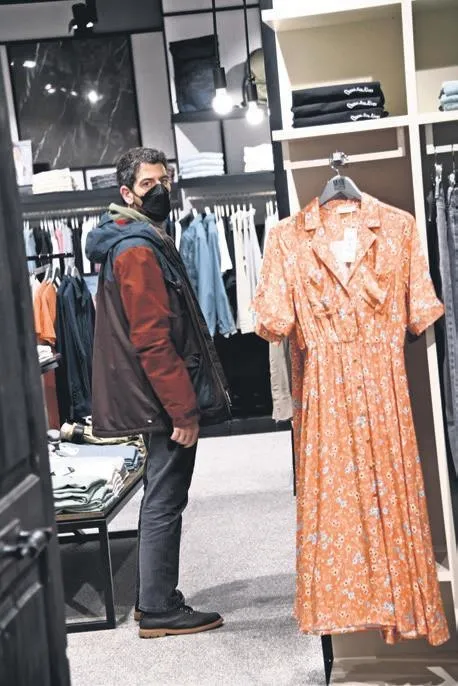 atvnin-sevilen-dizisi-hakim-ucuncu-bolumuyle-nefesleri-kesti-1650396642599.jpeg ATV’nin sevilen dizisi Hakim üçüncü bölümüyle nefesleri kesti-14