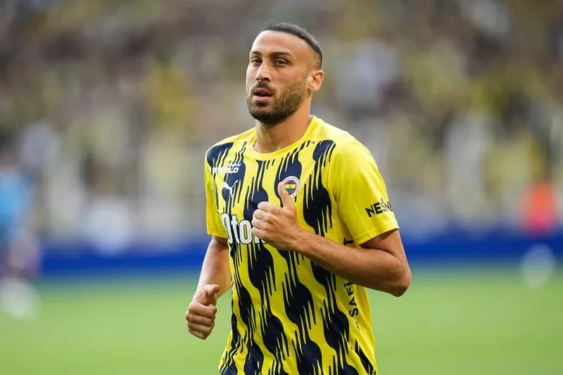 fenerbahce-cenk-tosunu-gonderiyor-sozlesme-feshinde-anlasildi-1768483152185.jpeg Fenerbahçe Cenk Tosun'u gönderiyor! Sözleşme feshinde anlaşıldı-5