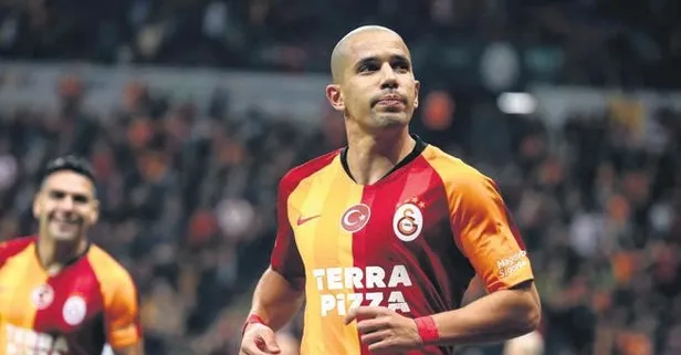 Galatasaray'da Feghouli belirsizliği