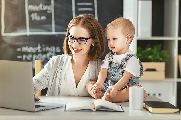 Hükümetten çalışan anneye esnek mesai müjdesi