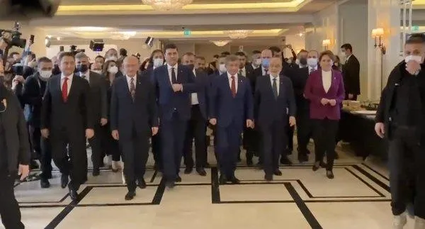 CHP'nin seçim kampanyasını yürüten Ateş İlyas Başsoy'dan 6'lı ittifaka eleştiri: Seçmen ne olduğu belli olmayan bir ittifaka neden oy versin!-6