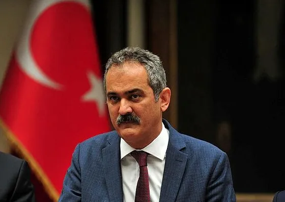 Bursa'daki dansöz rezaleti sonrası flaş karar: Okul-Aile Birliği Yönetmeliği'nde değişiklik yapıldı!-7