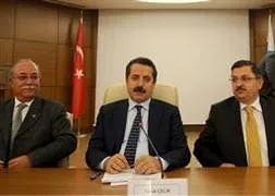 Memurlara 2012'de yüzde 11 zam