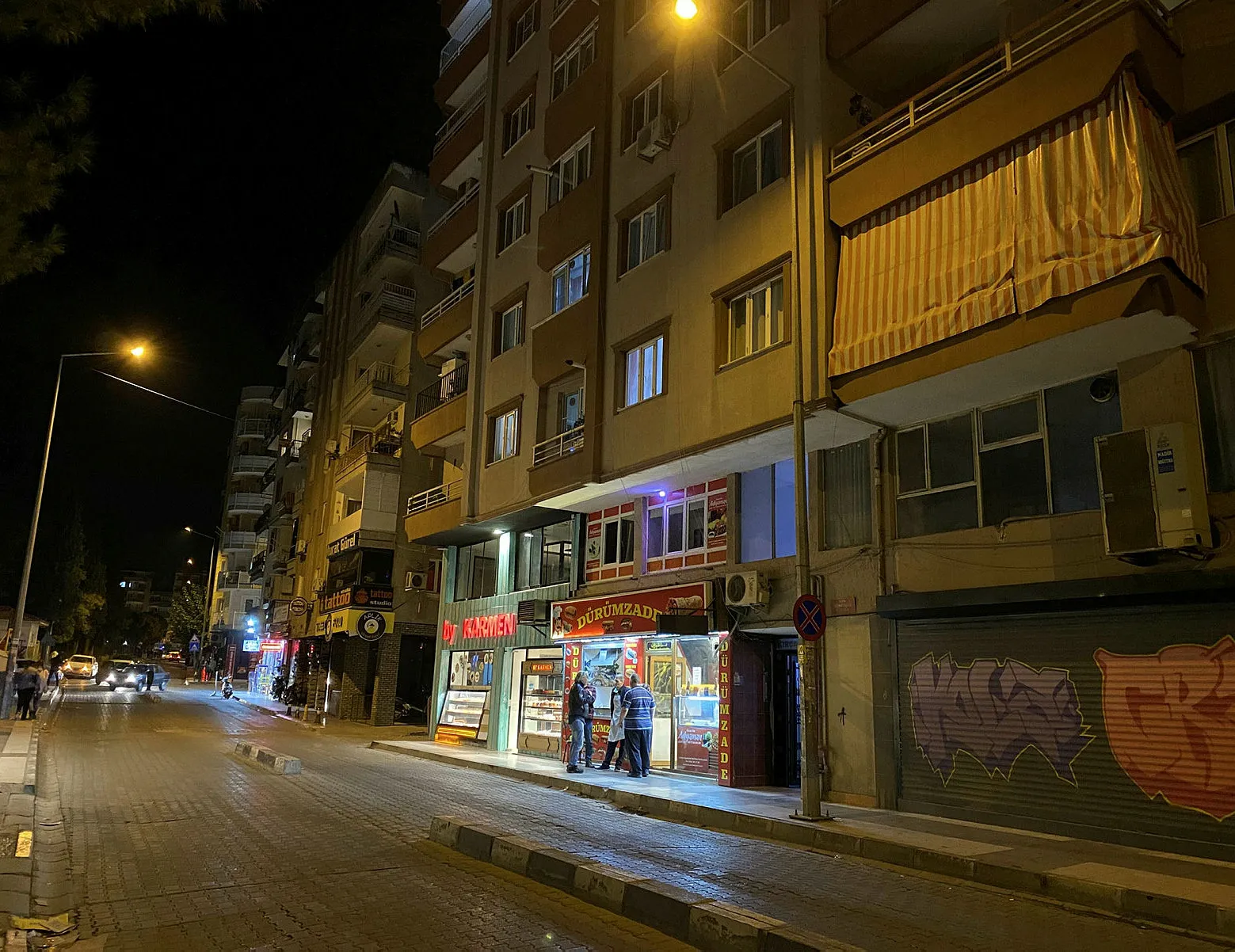 Karısını bıçakladı komşunun ihbarıyla yakalandı