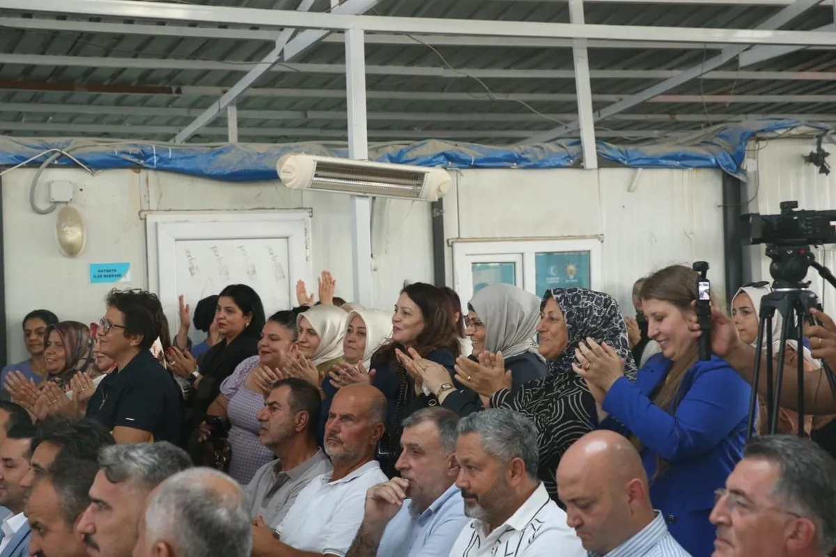1788245449352.jpg AK Parti Genel Başkan Yardımcısı Hüseyin Yayman'dan Girne faciası açıklaması: Sorumlular hesap verecek-6