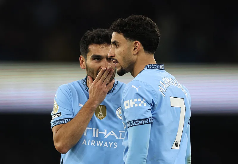 Galatasaray'dan transferde Fenerbahçe'ye çalım! O yıldızlar listede - 18