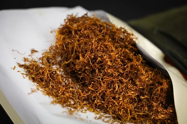 son-dakika-yasa-teklifi-mecliste-tutun-urunlerinde-kacakciliga-hapis-cezasi-geliyor-1666109108350.jpg Son dakika: Yasa teklifi Meclis'te: Tütün ürünlerinde kaçakçılığa hapis cezası geliyor-8