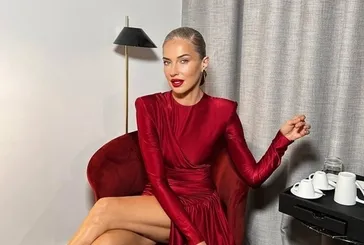 Burcu Esmersoy'dan estetik işlem açıklaması! "Yüzünüzde sanki bir değişim var” sorusuna net cevap verdi