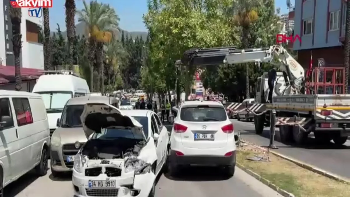 Freni tutmayan araç dehşet saçtı: 5 yaralı!