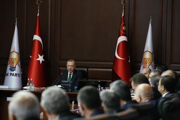 Başkan Erdoğan'dan teşkilatlara yenilenme mesajı-3