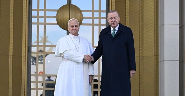 Papa 14. Leo'ya Külliye'de özel ilahi dinletisi! Başkan Erdoğan ile bir araya geldi