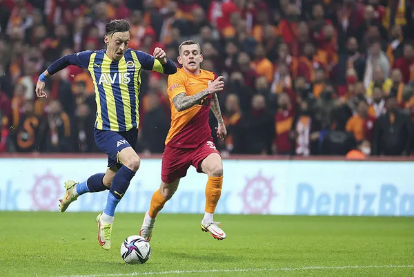 aslantepenin-hakimi-fenerbahce-galatasaraya-karsi-kaybetmiyor-1637588006603.jpg Aslantepe'nin hakimi Fenerbahçe! Galatasaray'a karşı kaybetmiyor-5