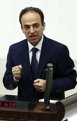 HDP'li Baydemir Meclis'ten kovuldu