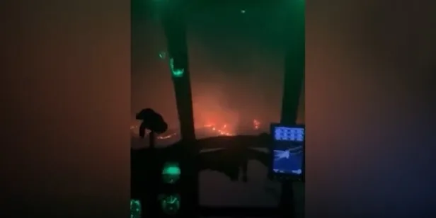 mersindeki-orman-yangininda-son-durum-alevler-karayoluna-ulasti-mudahale-11-ucak-29-helikopter-138-arazoz-15-d-1662590344231.jpg Mersin’deki orman yangınında son durum: Alevler karayoluna ulaştı, müdahale 11 uçak, 29 helikopter, 138 arazöz, 15 dozer, 850 personel ile devam ediyor-3