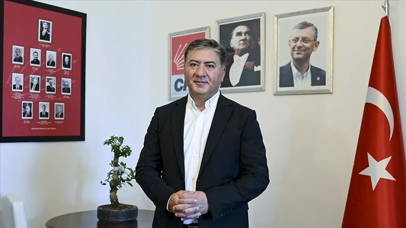 takvim-ne-yazdiysa-o-imamoglundan-ozele-karsi-gokhan-gunaydin-plani-chpde-birbirine-husumet-besleyen-3-grup-ba-1772441327703.jpeg TAKVİM ne yazdıysa o! İmamoğlu'ndan Özel'e karşı "Gökhan Günaydın" planı | CHP'de birbirine husumet besleyen 3 grup başkanvekili-3