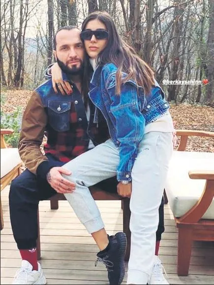 Türkiye artık öncelikli ülke: Kanye West ile Adidas işbirliğine talep yağdı-9