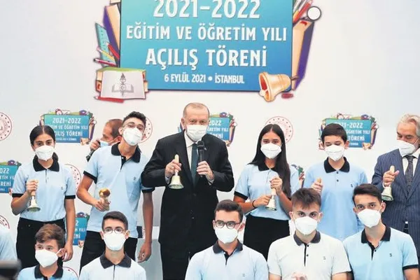 Türkiye koronavirüsle mücadelede yeni sayfa açtı: İşte de sosyal yaşamda da 'Ya aşı ya da PCR' şartı başladı-16