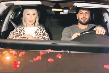 Seda Sayan eşi Çağlar Ökten ile Bebek'te kameralara yansıdı!