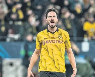 Mats Hummels çizme yolcusu